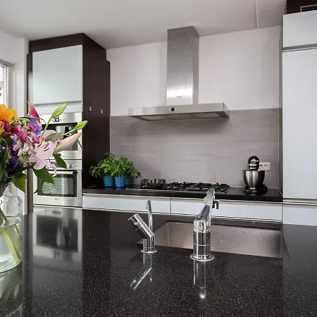 Pretty Holiday In With Garden Vakantiehuis *