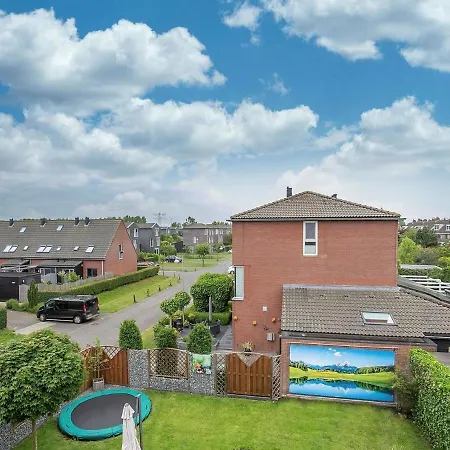 Pretty Holiday In With Garden Vakantiehuis Stompetoren